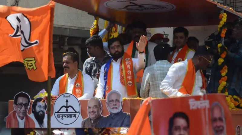 In Maharashtra, 94 candidates of Shiv Sena (UBT) and 78 candidates of Eknath Shinde's Shiv Sena are contesting on the election symbol of bow and arrow.